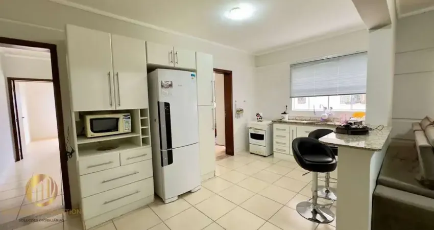 Apartamento térreo mobiliado, no Lago do Taboão, de 100m²