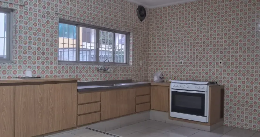 Casa com 4 quartos à venda na Rua Haddock Lobo, 35, Vila Bastos, Santo André