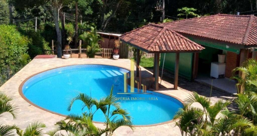 Chácara com 4 dormitórios à venda, 1263 m² por R$ 2.390.000,00 - Santa Clara - Jundiaí/SP