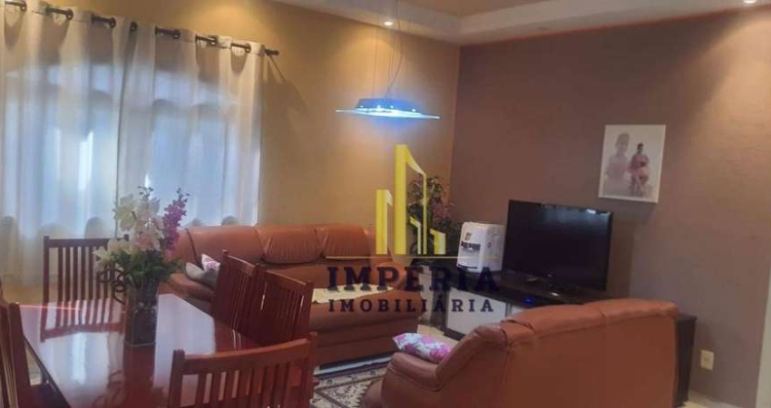 Casa com 3 dormitórios à venda, 200 m² por R$ 1.040.000,00 - Vila Progresso - Jundiaí/SP