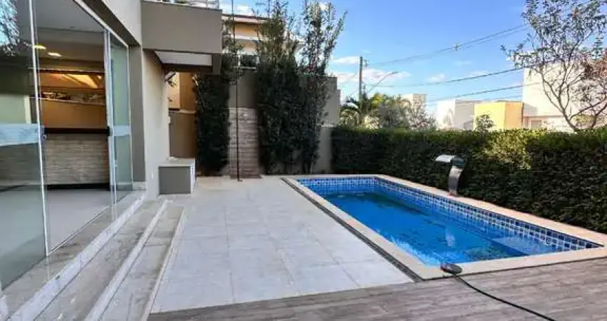 Casa em condomínio fechado com 3 quartos à venda no Jardins Barcelona, Uberlândia 