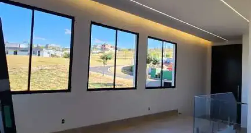 Casa em condomínio fechado com 3 quartos à venda no Granja Marileusa, Uberlândia 