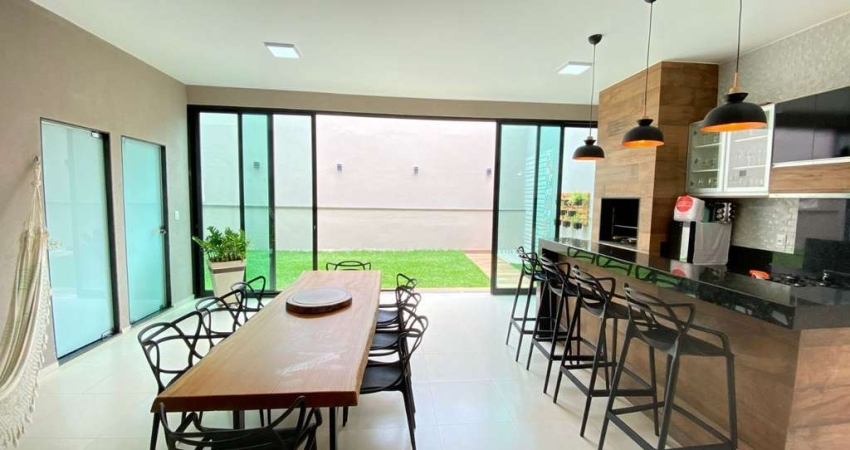 Casa com 3 quartos à venda no Jardim Botânico, Uberlândia 