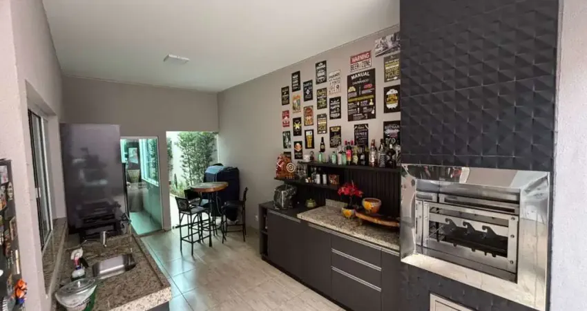 Casa com 3 quartos à venda no Santa Rosa, Uberlândia 