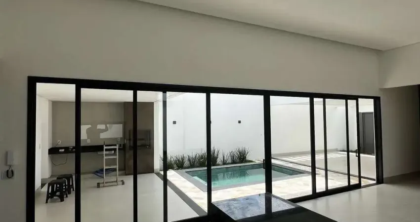 Casa com 3 quartos à venda em Vida Nova, Uberlândia 