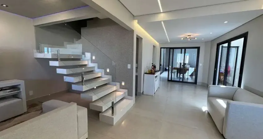 Casa em condomínio fechado com 4 quartos à venda no Morada da Colina, Uberlândia 