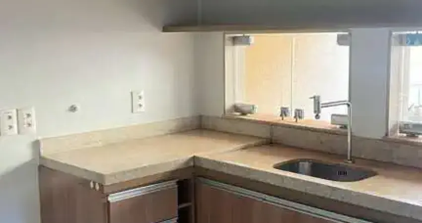 Casa em condomínio fechado com 3 quartos à venda no Morada da Colina, Uberlândia 