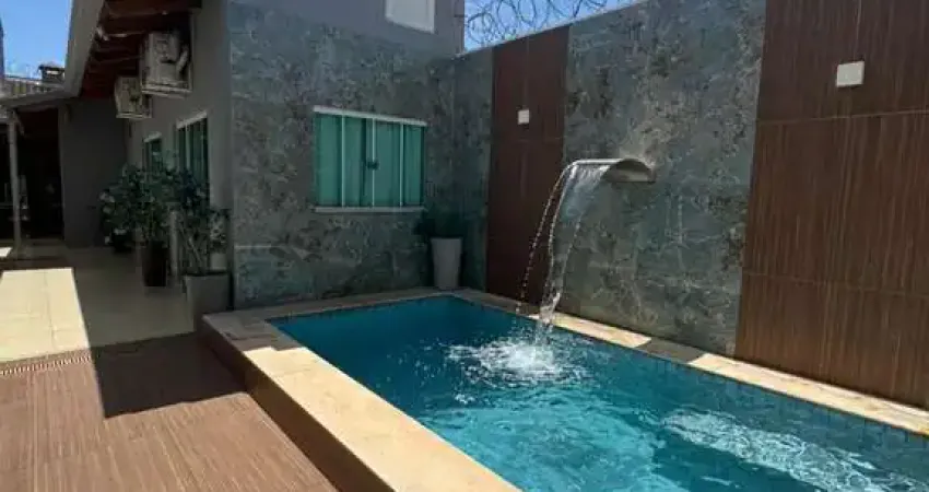 Casa com 3 quartos à venda no Jardim Europa, Uberlândia 