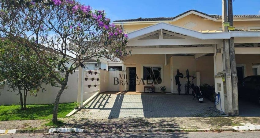 Sobrado com 3 dormitórios à venda, 120 m² por R$ 800.000 - Villa Branca - Jacareí/SP
