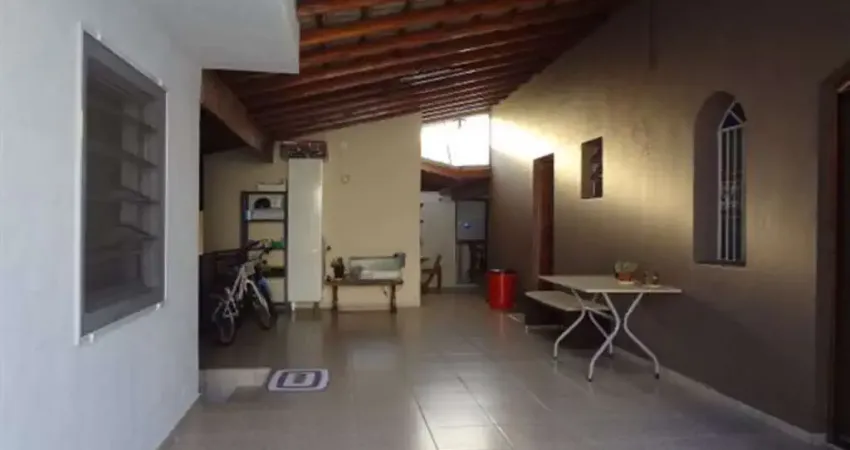 Casa à venda, 328 m² por R$ 880.000,00 - Vila Rami - Jundiaí/SP
