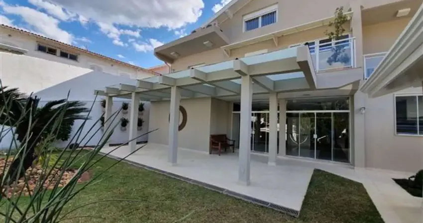 Casa com 4 dormitórios à venda, 615 m² por R$ 3.200.000,00 - Jardim Novo Mundo - Jundiaí/SP