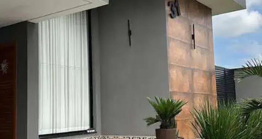 Casa com Planejados e Espaçosa - Condomínio Terras do Vale
