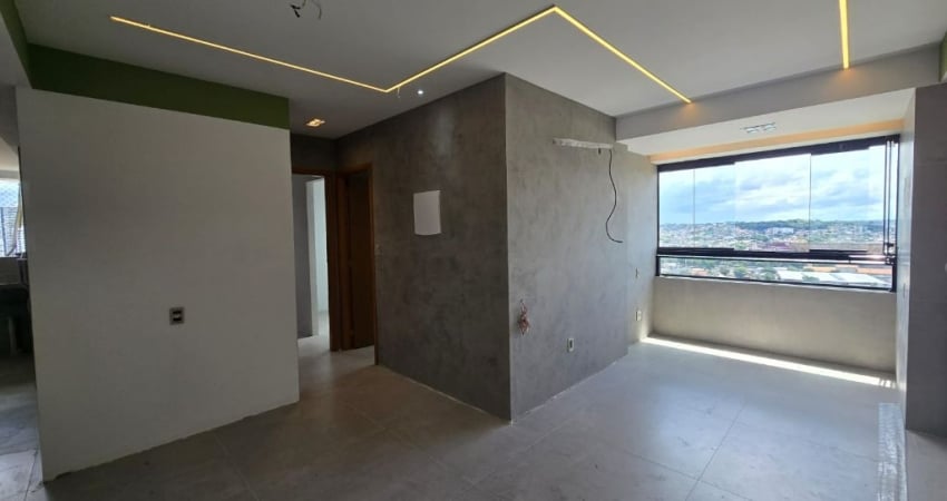Apartamento no edf Solar Portinari à venda 2 quartos, 1 suíte,  61m² reformado no bairro da Encruzilhada- Recife-PE