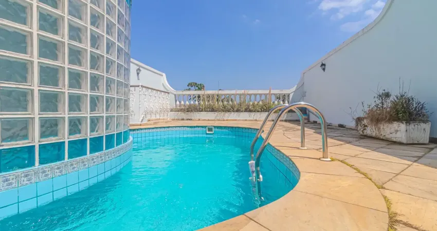 D20-jacarepagua-rj-casa d condomínio-241m²,3quartos,1suíte,5banheiros,3vagas,piscina,sauna,churrasq.