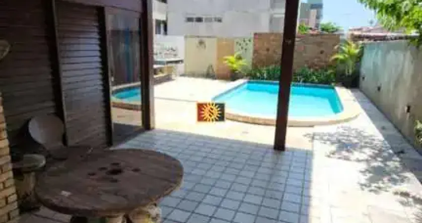 Casa Para Vender com 4 quartos 4 suítes no bairro Jardim Oceania em João Pessoa