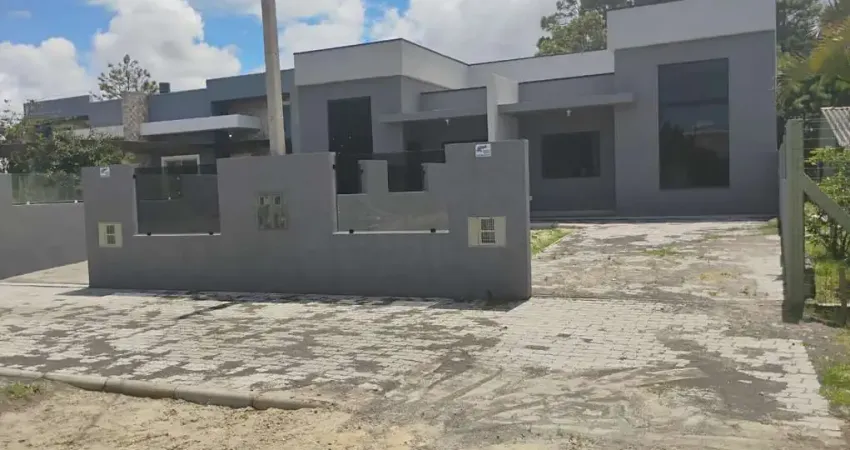 LINDA CASA GEMINADA GRANDE !