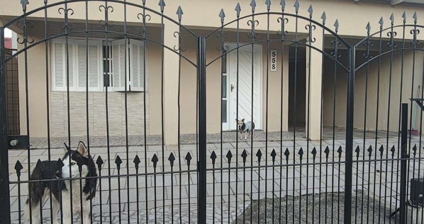 Casa em Parque da Matriz, Cachoeirinha/RS