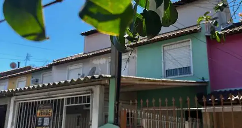 Casa geminada triplex em parque da matriz, cachoeirinha/rs