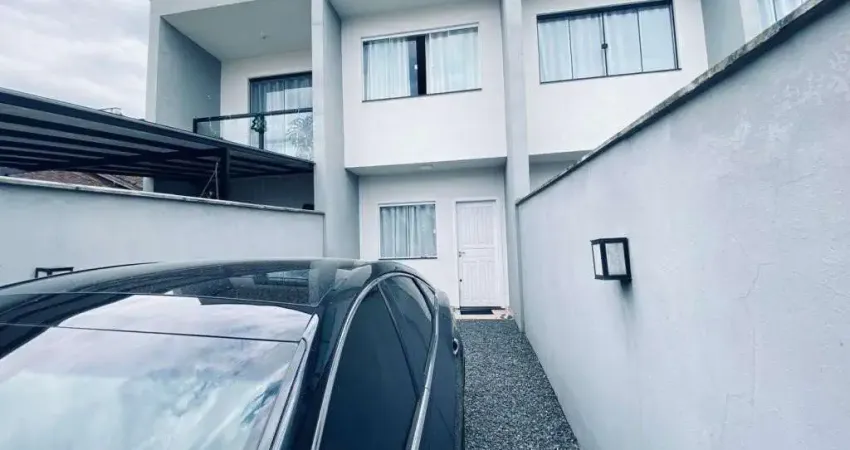 Casa com 2 quartos à venda na Vila Nova, Joinville 