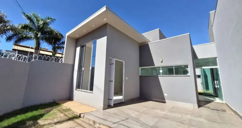 Casa 3 quartos sendo 1 suíte - Res Ana Maria do Couto