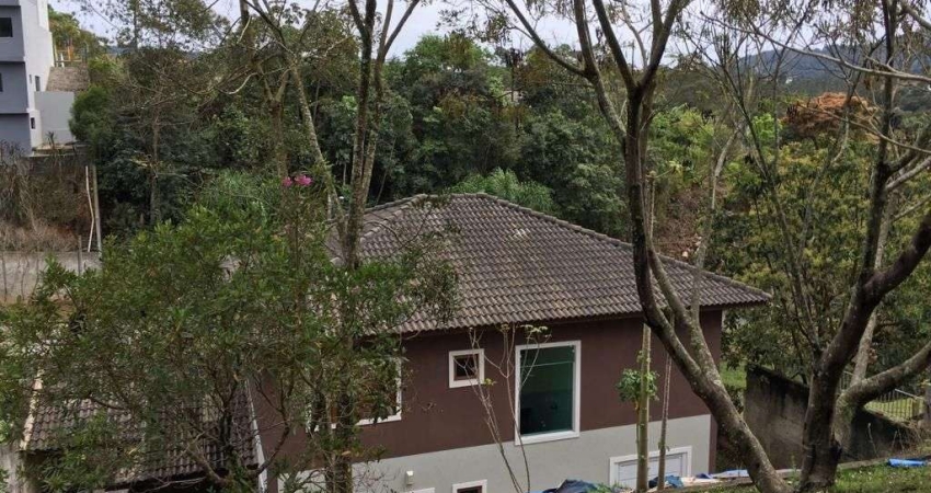 Casa com 4 dormitórios, 300 m² - venda por R$ 900.000,00 ou aluguel por R$ 6.530,00/mês - Lago do Imperador - Mairiporã/SP