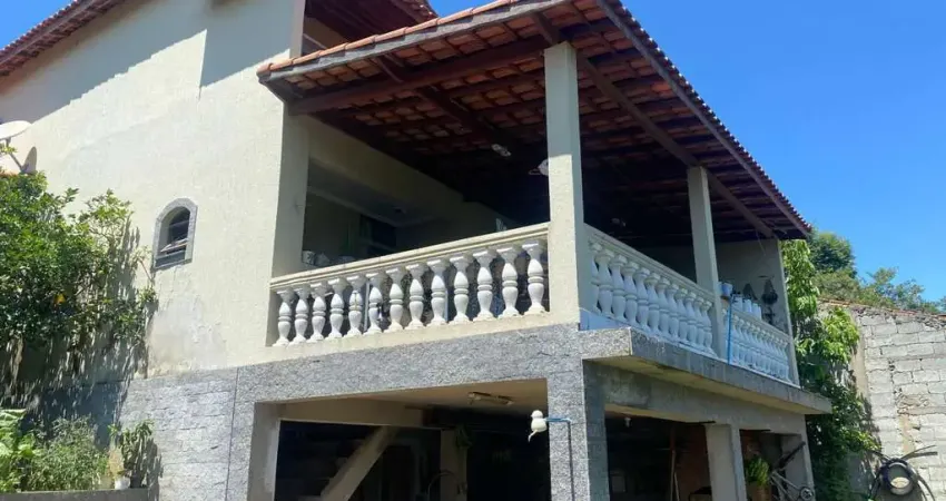 Casa com 4 dormitórios à venda, 210 m² por R$ 750.000,00 - Interlagos Village - Mairiporã/SP