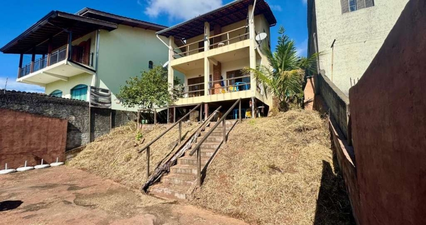 Casa com 2 dormitórios à venda, 178 m² por R$ 650.000,00 - Lavapés - Mairiporã/SP