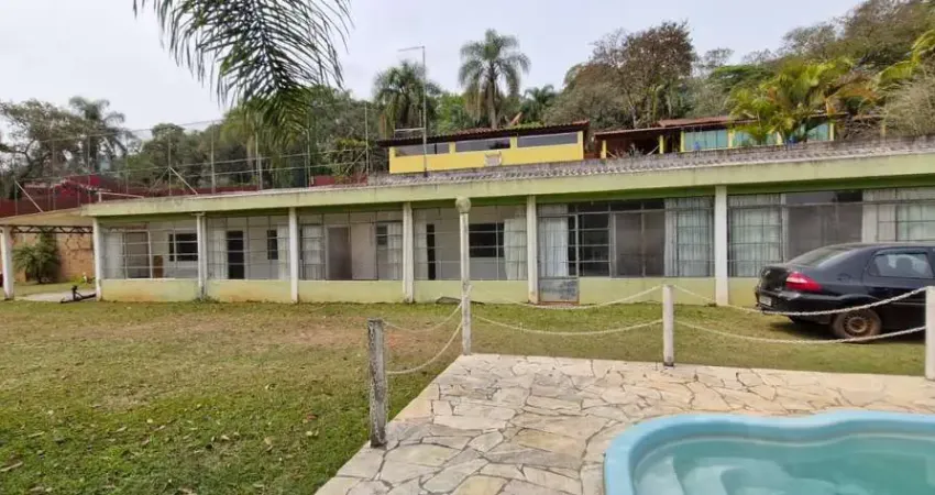 Chácara com 3 dormitórios à venda, 2400 m² por R$ 990.000 - Roseira - Mairiporã/SP