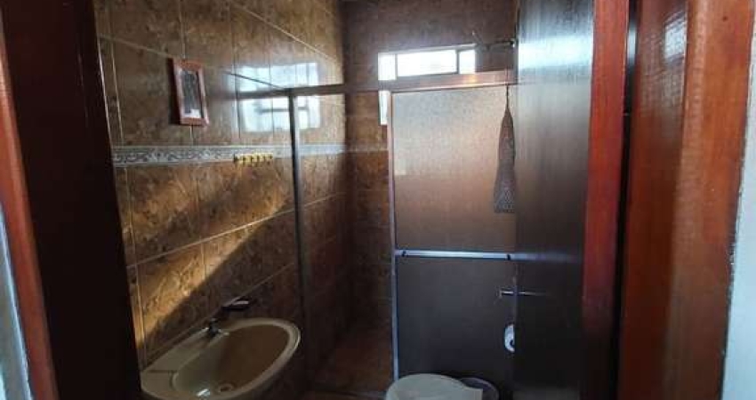Chácara com 2 dormitórios à venda, 2800 m² por R$ 860.000 - Vale do Rio Cachoeira - Piracaia/SP