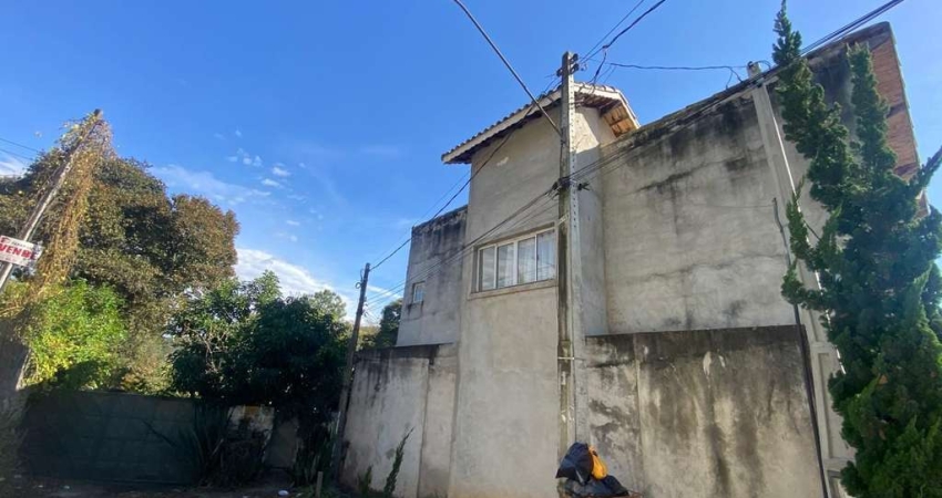 Casa com 2 dormitórios para alugar, 250 m² por R$ 3.250,00/mês - Lavapés - Mairiporã/SP