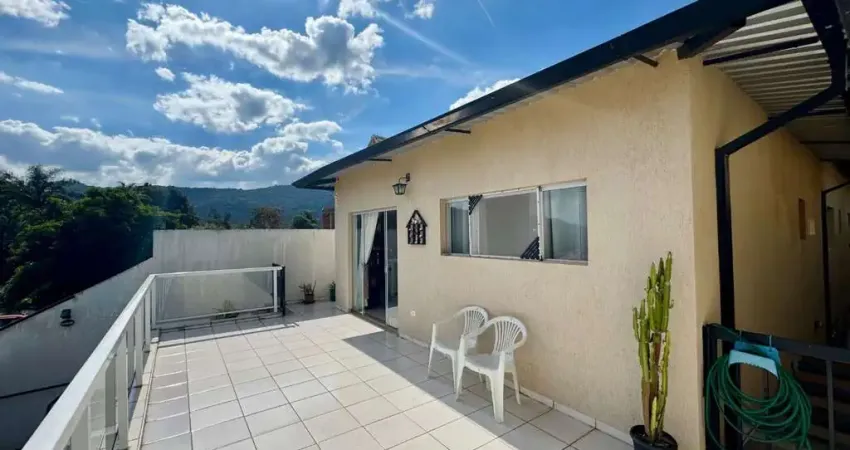 Casa com 3 dormitórios à venda, 269 m² por R$ 830.000,00 - Vila Ipanema - Mairiporã/SP