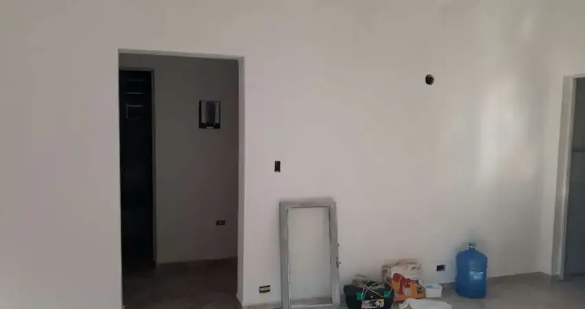 Casa com 2 dormitórios para alugar por R$ 1.395/mês - Capoavinha - Mairiporã/SP