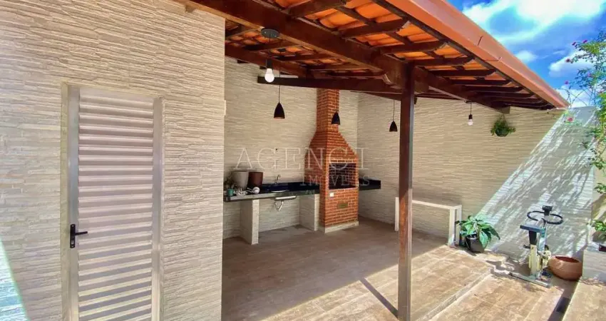 Casa de 3 quartos com suíte no bairro Santa Maria