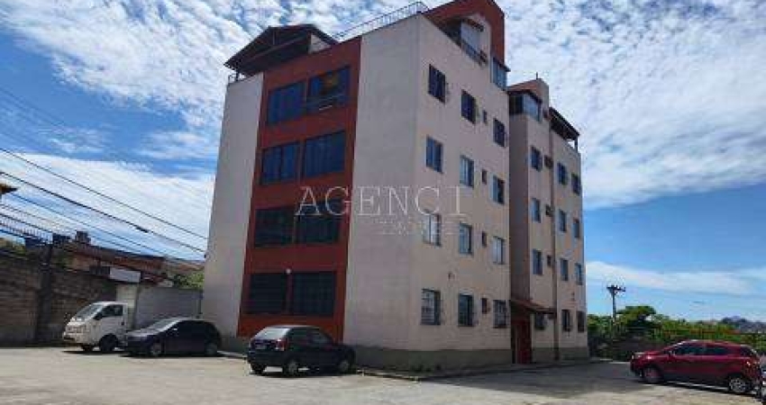Apartamento de 02 quartos com varanda no bairro Camargos