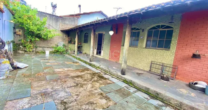 Casa de 4 quartos 2 banhos no bairro Santa Maria