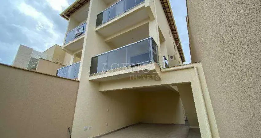 Casa geminada de 3 quartos suíte 3 vagas no Bairro Cabral