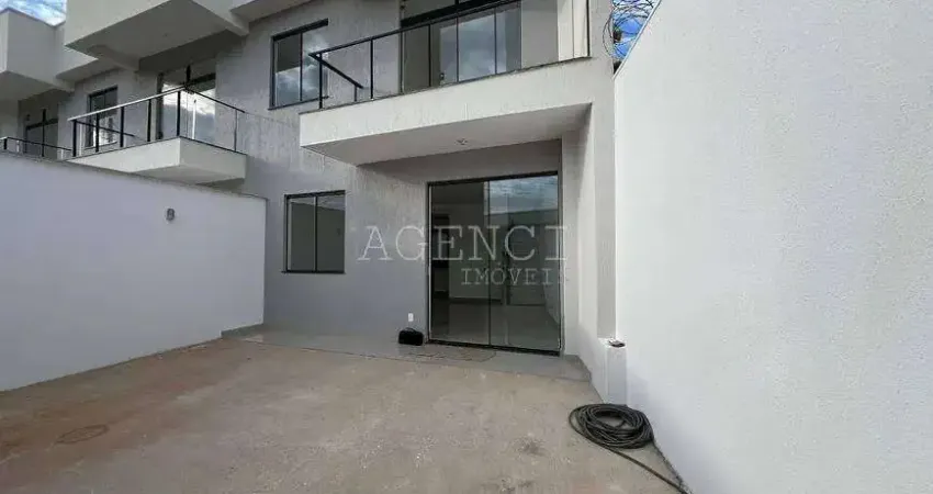 Casa geminada de 3 quartos suíte Bairro Vale das Orquideas