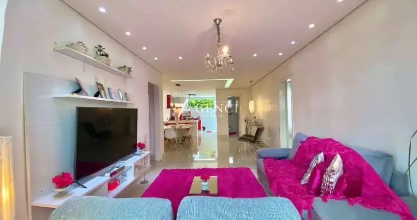 Casa de 3 quartos com suíte, semi suíte e closet no bairro Santa Maria