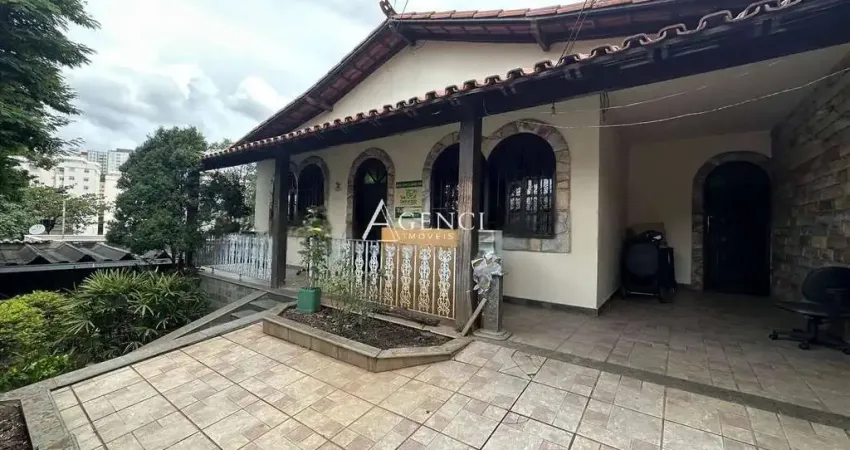 Casa com 4 quartos à venda na Rua Joaquim Assis Ribeiro, Califórnia, Belo Horizonte