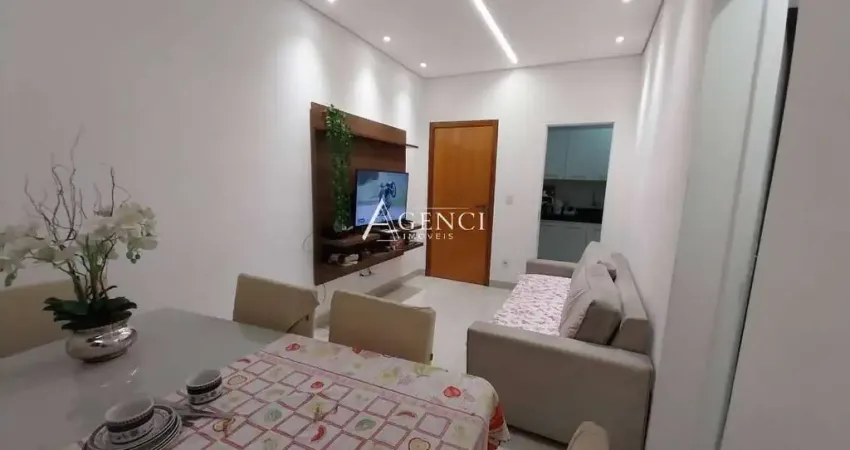 Apartamento de 2 Quartos, Bairro Glória