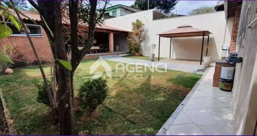 Casa com 3 quartos à venda na Rua Benedito José das Neves, São Gonçalo, Contagem