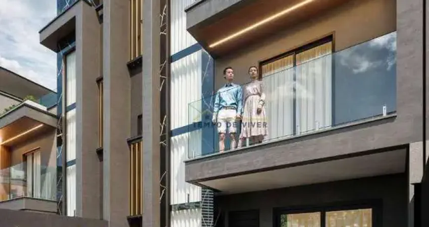 Sobrado com 4 dormitórios à venda, 123 m² por R$ 849.000,00 - Xaxim - Curitiba/PR