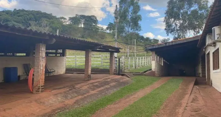Sítio com 3 dHaras com 3 Suítes à venda – 7,5 Alqueires – Zona Rural de São Simão SP