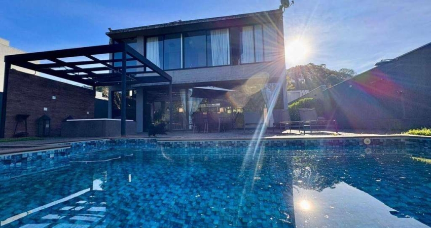 Casa de Condomínio para alugar em Condomínio Alphaville Iii de 265.00m² com 3 Quartos, 1 Suite e 8 Garagens