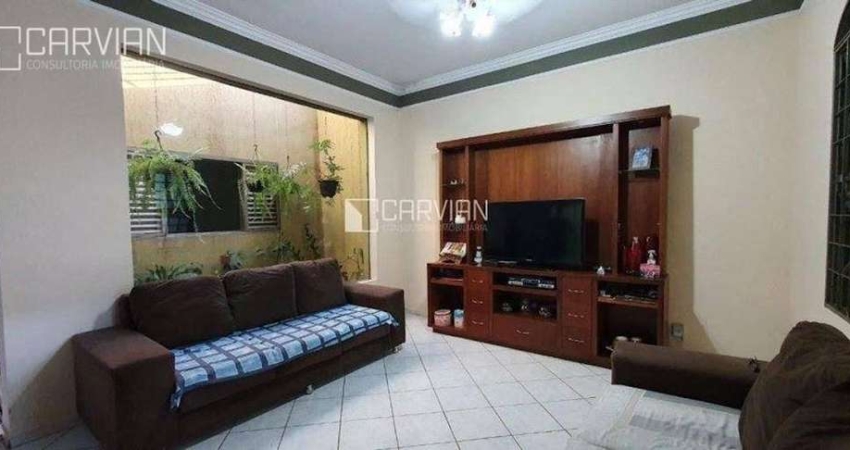 Casa para venda em Residencial E Comercial Palmares de 180.00m² com 3 Quartos, 1 Suite e 3 Garagens
