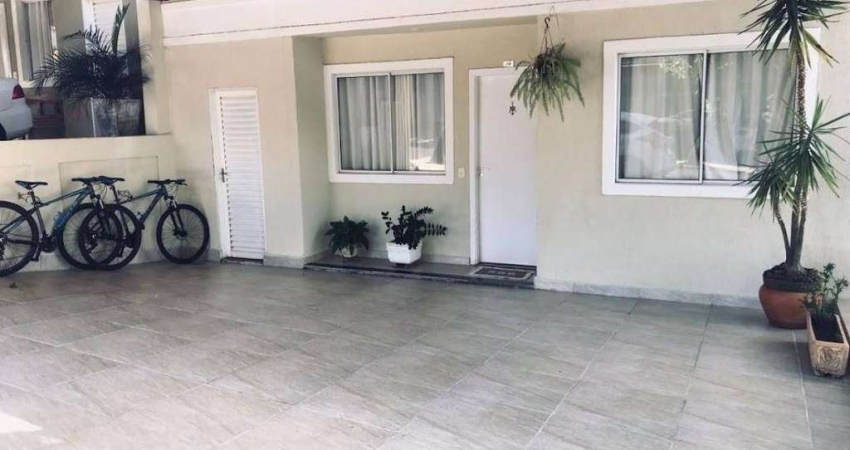 Casa de Condomínio para venda em Jardim Dos Hibiscos de 135.00m² com 3 Quartos, 1 Suite e 2 Garagens
