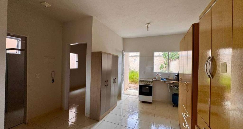 Casa de Condomínio para venda em Residencial Lascala de 53.00m² com 2 Quartos e 2 Garagens