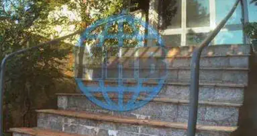 Casa para venda em Jardim Paulistano de 555.00m² com 5 Quartos, 2 Suites e 8 Garagens