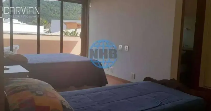 Casa de Condomínio para venda em Zona Rural de 350.00m² com 4 Quartos, 3 Suites e 6 Garagens