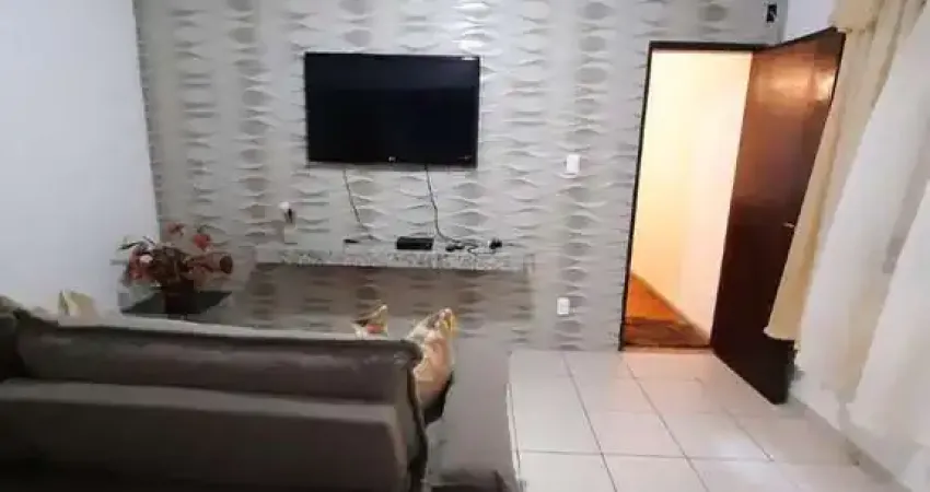Casa à venda no bairro Santa Mônica em Belo Horizonte/MG